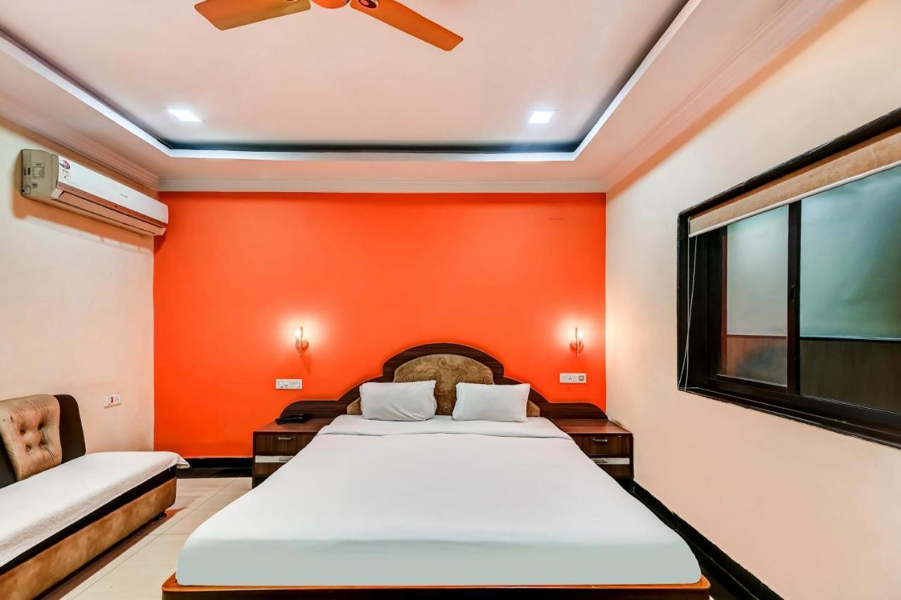 Capital O Hotel Rourkela Palace Bagian luar foto